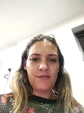 Snapshot of Mia_Hampton chatting on January 18, 2025, 4:04 am Mia Hampton online show from January 18, 2025, 4:04 am