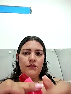 Snapshot of Mia_Hampton chatting on April 5, 2026, 5:21 pm Mia Hampton online show from April 5, 2026, 5:21 pm