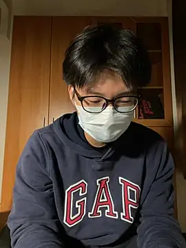 Snapshot of h4779150 chatting on January 16, 2026, 10:19 am h4779150 online show from January 16, 2026, 10:19 am