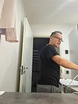 DarrenSullivanSlut online show from December 16, 2024, 8:20 am