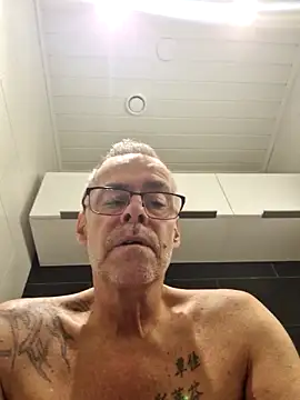 DarrenSullivanSlut online show from September 18, 2025, 6:59 am