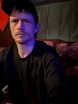 Snapshot of KBONE36 chatting on December 20, 2025, 8:49 pm KBONE36 online show from December 20, 2025, 8:49 pm