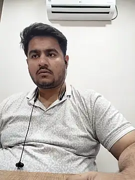 deepu1248 online show from May 31, 2026, 7:04 am