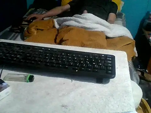 Snapshot of malekon76 chatting on November 27, 2025, 2:41 pm malekon76 online show from November 27, 2025, 2:41 pm