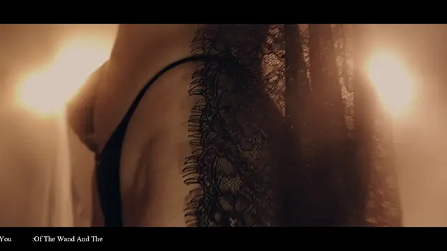 Snapshot of WebCora chatting on February 20, 2026, 5:35 pm WebCora online show from February 20, 2026, 5:35 pm