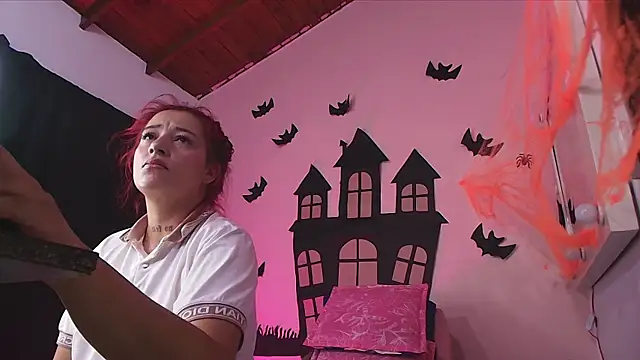 Snapshot of celeste_sea chatting on October 22, 2025, 7:13 pm celeste sea online show from October 22, 2025, 7:13 pm