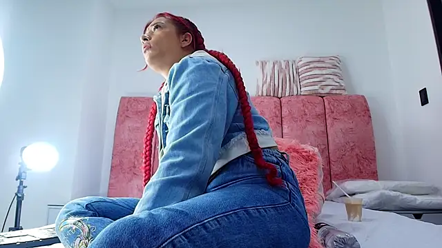 Snapshot of celeste_sea chatting on November 14, 2025, 7:12 pm celeste sea online show from November 14, 2025, 7:12 pm