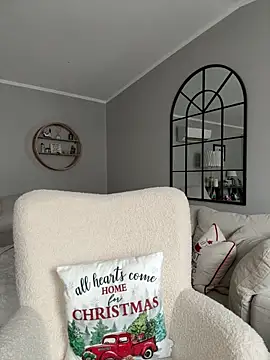 Wetbabygirlxo online show from November 18, 2025, 3:49 pm