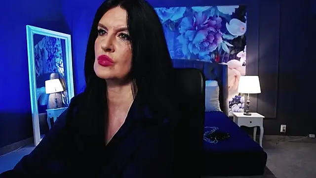 DomMelissaW online show from July 18, 2026, 9:18 pm