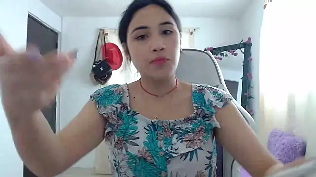 InocentHeaven1 online show from December 16, 2024, 12:49 pm