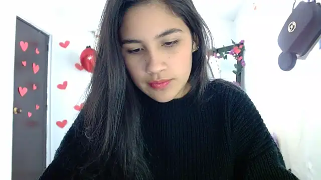 InocentHeaven1 online show from February 18, 2025, 1:33 pm