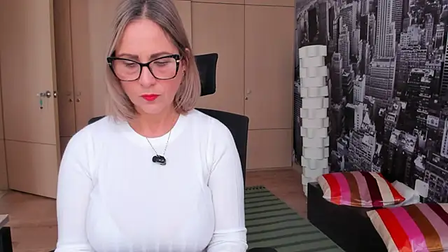 Snapshot of jane_turner chatting on February 17, 2026, 1:18 pm jane turner online show from February 17, 2026, 1:18 pm