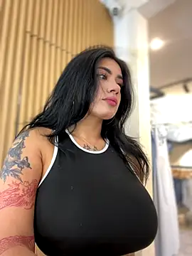 clarachanelricek online show from October 21, 2025, 7:14 pm