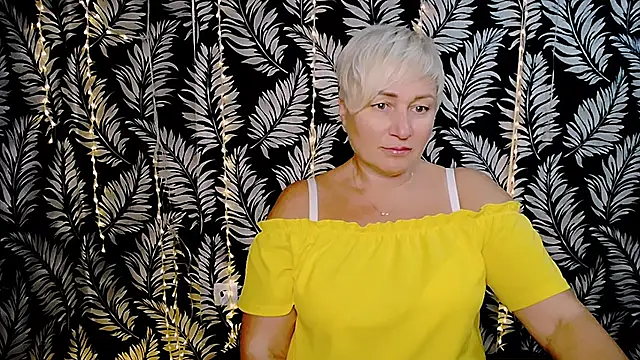 Olivia playful online show from October 14, 2025, 11:22 am