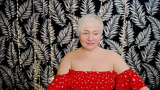 Snapshot of Olivia_playful chatting on February 14, 2026, 12:35 pm Olivia playful online show from February 14, 2026, 12:35 pm