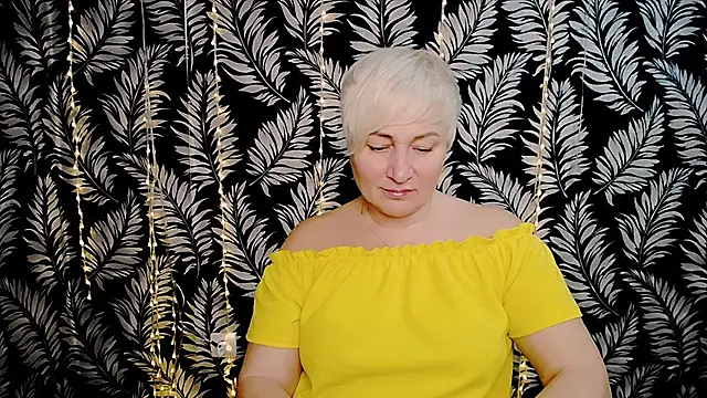 Snapshot of Olivia_playful chatting on February 20, 2026, 1:11 pm Olivia playful online show from February 20, 2026, 1:11 pm