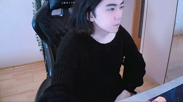 Snapshot of Judame_Aoi chatting on December 16, 2024, 6:32 am Judame Aoi online show from December 16, 2024, 6:32 am