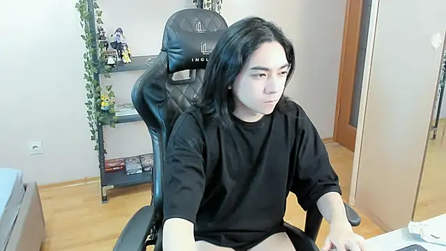 Snapshot of Judame_Aoi chatting on February 26, 2025, 11:37 pm Judame Aoi online show from February 26, 2025, 11:37 pm