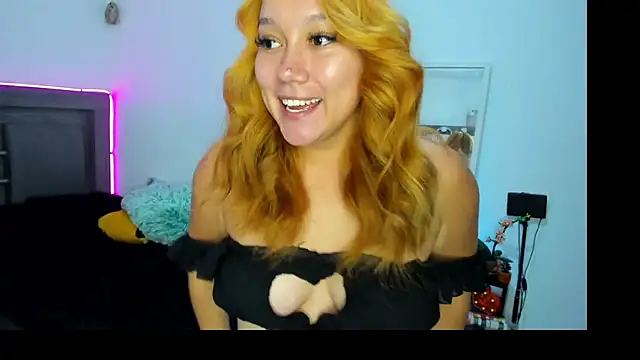 Cherrynoa online show from October 26, 2025, 1:44 am