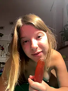 Snapshot of kimczii chatting on September 23, 2025, 6:27 am kimczii online show from September 23, 2025, 6:27 am