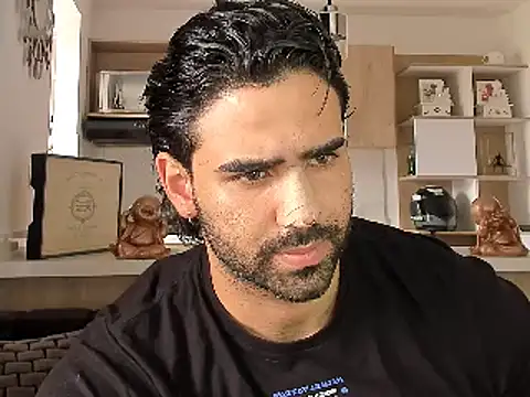 Snapshot of BradleySmithx chatting on December 24, 2024, 3:47 pm BradleySmithx online show from December 24, 2024, 3:47 pm