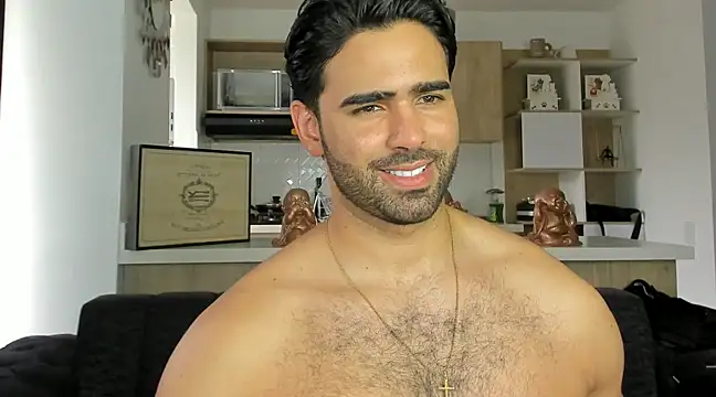 Snapshot of BradleySmithx chatting on February 8, 2025, 10:08 pm BradleySmithx online show from February 8, 2025, 10:08 pm