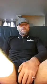 eddouxxx78 online show from January 7, 2025, 4:05 pm