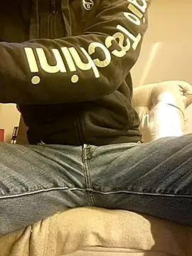 Snapshot of eddouxxx78 chatting on February 13, 2026, 3:08 pm eddouxxx78 online show from February 13, 2026, 3:08 pm