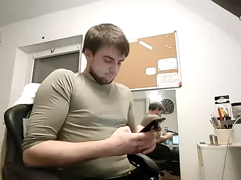 Snapshot of Youngtimer_1997 chatting on January 5, 2025, 12:31 am Youngtimer 1997 online show from January 5, 2025, 12:31 am