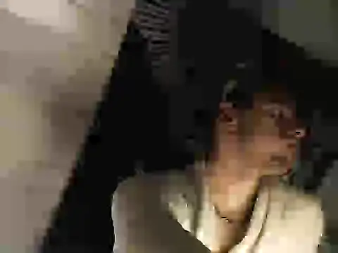 Snapshot of Youngtimer_1997 chatting on February 9, 2026, 2:37 am Youngtimer 1997 online show from February 9, 2026, 2:37 am