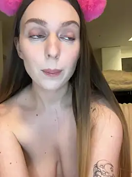 Snapshot of sashasommers chatting on February 12, 2026, 5:02 am sashasommers online show from February 12, 2026, 5:02 am