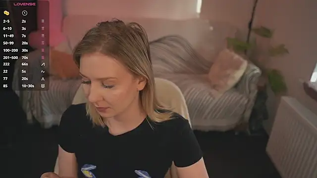  Killer Smile  online show from February 15, 2025, 12:01 pm