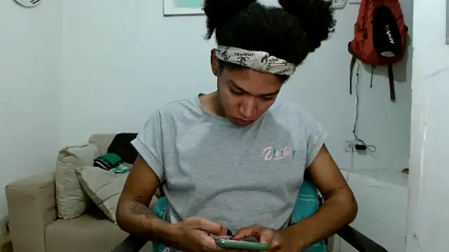 angelamarie1 online show from March 3, 2026, 7:09 pm