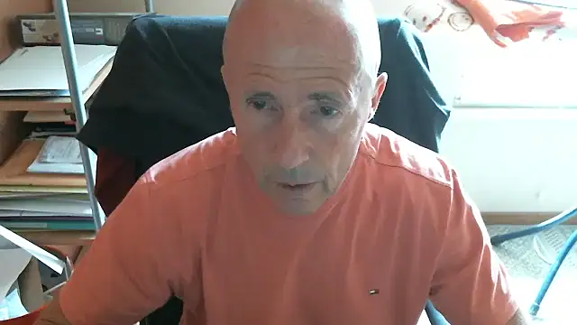 olibrius71 online show from May 18, 2026, 12:55 pm