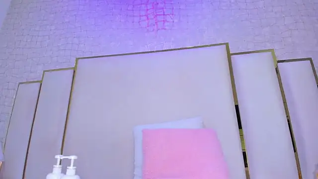 paola rodriguez online show from May 16, 2026, 11:53 am