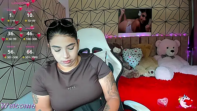Snapshot of vane_lopez_ chatting on September 22, 2025, 5:26 pm vane lopez online show from September 22, 2025, 5:26 pm