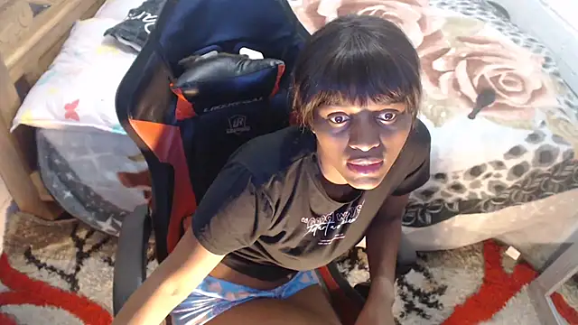 Snapshot of sexyjustin202 chatting on November 12, 2025, 2:45 am sexyjustin202 online show from November 12, 2025, 2:45 am