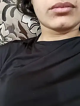 Snapshot of CuteSarikaLIVE chatting on February 6, 2025, 4:42 am CuteSarikaLIVE online show from February 6, 2025, 4:42 am