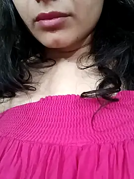 Snapshot of CuteSarikaLIVE chatting on March 9, 2025, 7:23 am CuteSarikaLIVE online show from March 9, 2025, 7:23 am