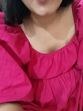 Snapshot of CuteSarikaLIVE chatting on March 19, 2025, 10:22 am CuteSarikaLIVE online show from March 19, 2025, 10:22 am