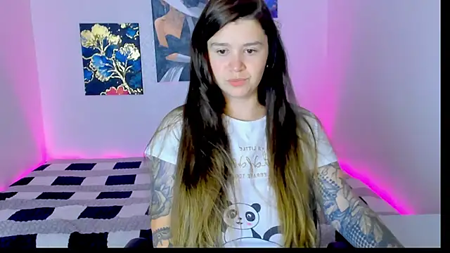 AmellyMilly online show from September 23, 2025, 12:02 am