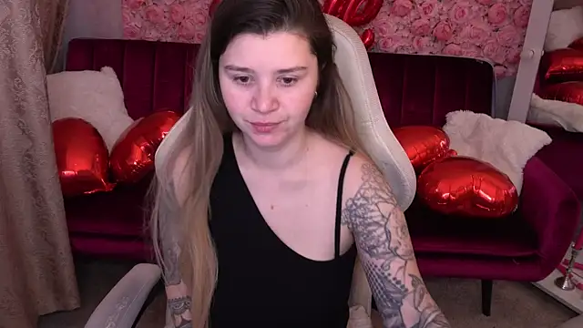 Snapshot of AmellyMilly chatting on February 15, 2026, 6:43 am AmellyMilly online show from February 15, 2026, 6:43 am