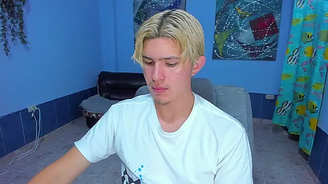 patrik 027 online show from October 27, 2025, 7:29 pm