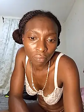 Snapshot of Ranny18l chatting on February 14, 2026, 7:21 pm Ranny18l online show from February 14, 2026, 7:21 pm