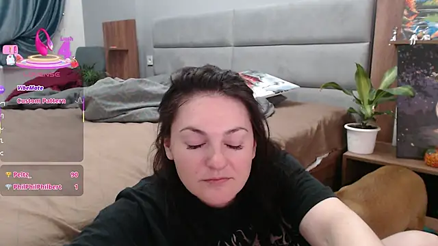 Stacy Davice online show from March 3, 2025, 8:00 pm