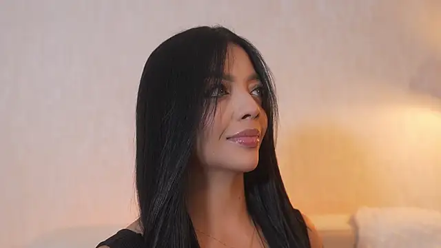 Snapshot of sarah_hiill chatting on November 28, 2025, 10:01 pm sarah hiill online show from November 28, 2025, 10:01 pm