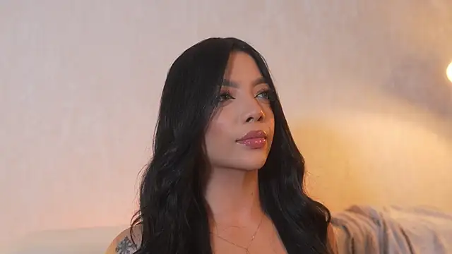 Snapshot of sarah_hiill chatting on December 2, 2025, 10:05 pm sarah hiill online show from December 2, 2025, 10:05 pm