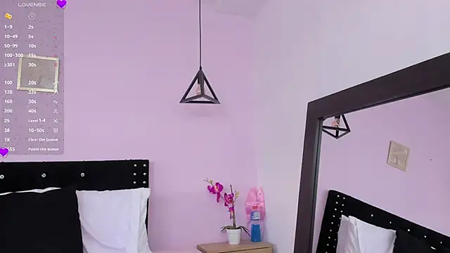 CeliWoods online show from January 19, 2025, 5:18 pm