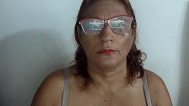 Snapshot of charrysexy1 chatting on January 10, 2026, 12:18 pm charrysexy1 online show from January 10, 2026, 12:18 pm