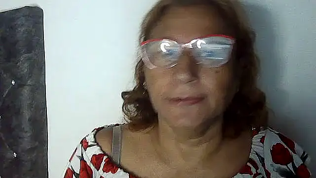 Snapshot of charrysexy1 chatting on January 13, 2026, 12:32 pm charrysexy1 online show from January 13, 2026, 12:32 pm